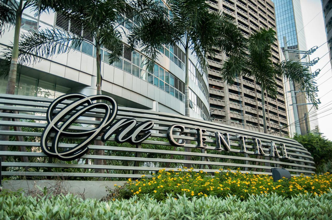 Versailles Stay Makati City Exterior photo